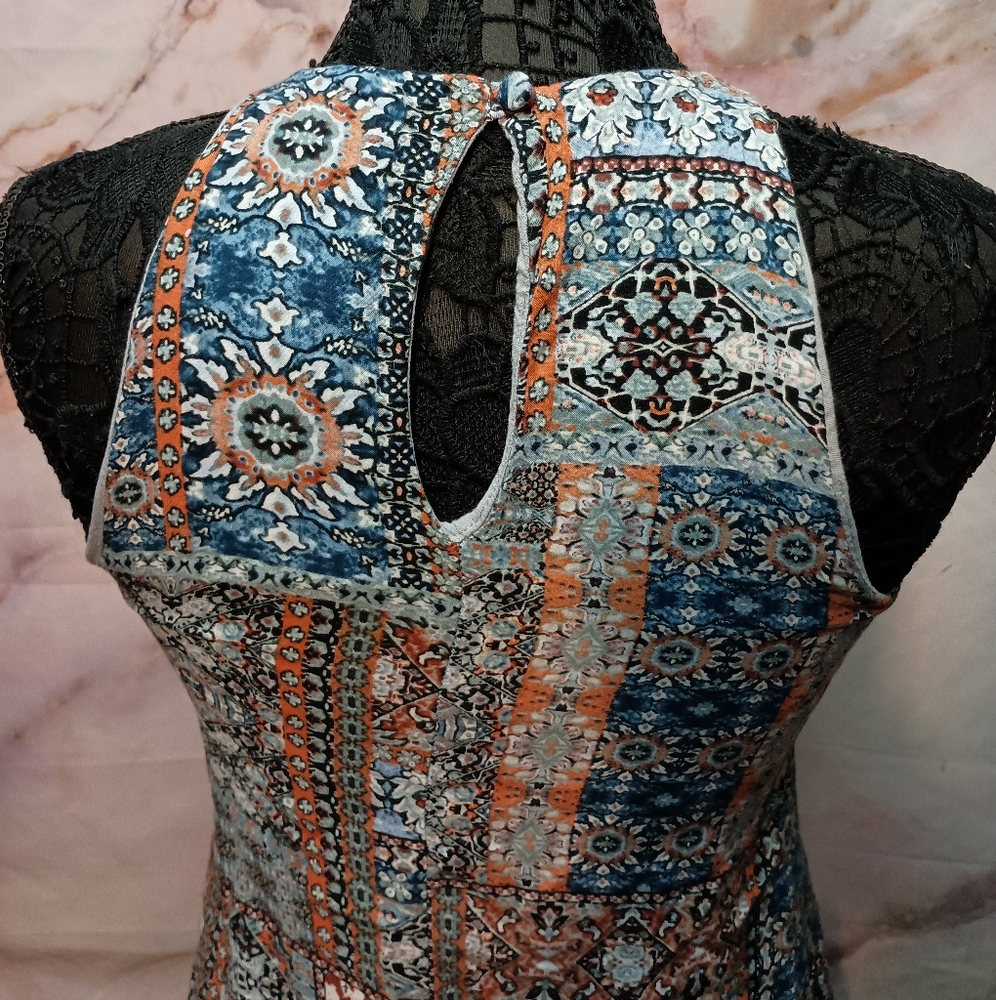 Lulu's Boho Patchwork Tunic Top‎ - Picture 4 of 7